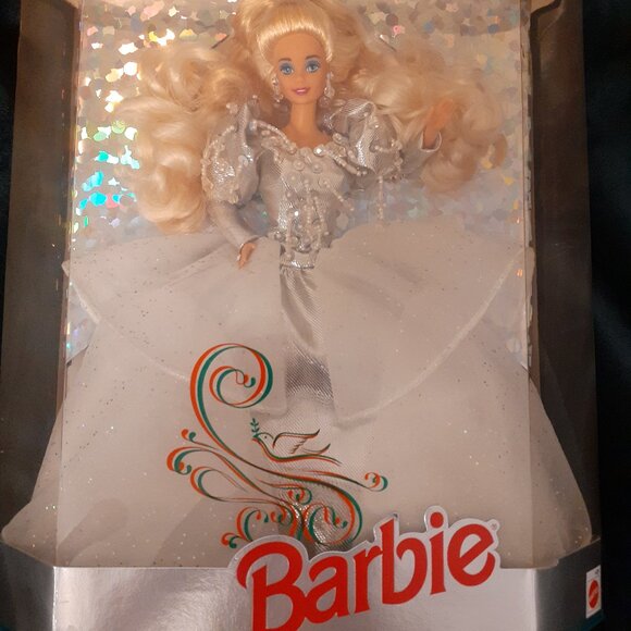 1992 Happy Holidays Special Edition 1992 Barbie Doll Unopened NEW in Box BEAUTY - Picture 1 of 10